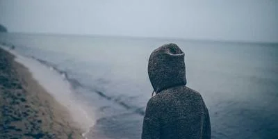 qq空间刷赞精灵苹果